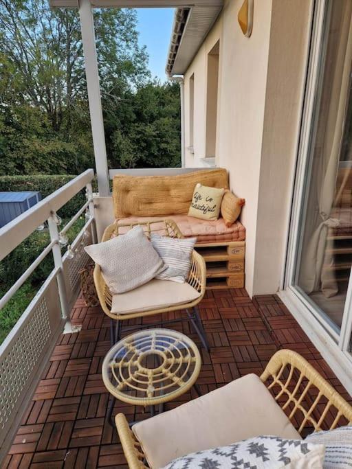 Appartement Cosy Oloron, Aux Pieds Des Pyrenees Et De L'Atlantique! Exteriör bild