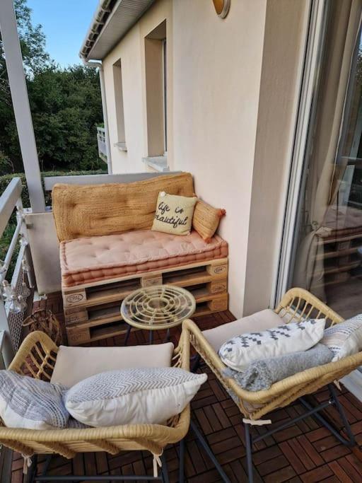 Appartement Cosy Oloron, Aux Pieds Des Pyrenees Et De L'Atlantique! Exteriör bild